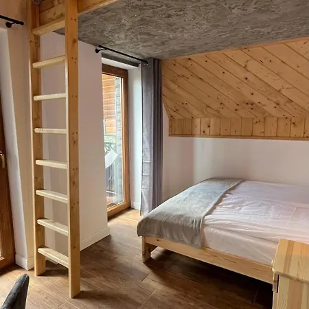 Goralski Reset 木屋