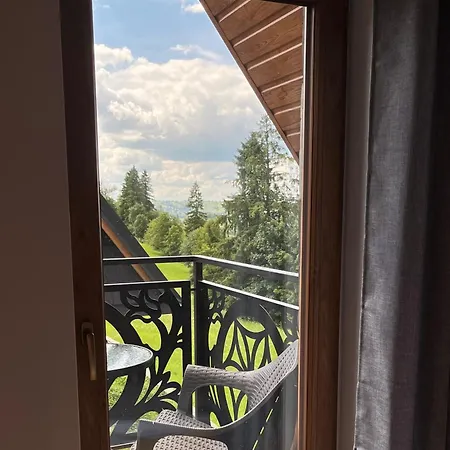 Goralski Reset 木屋 *